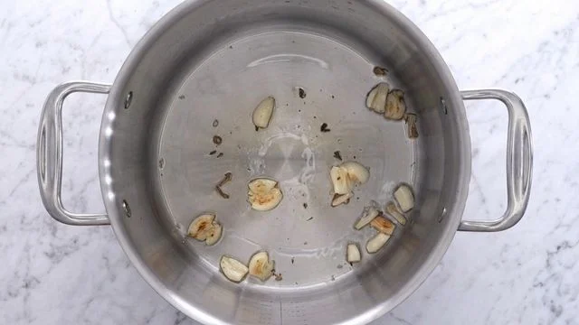 Infuse Oil with Garlic